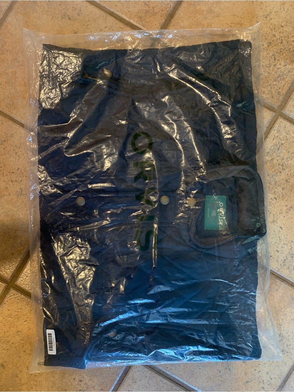 Orvis - Large Men's Quilted Navy Vest. Brand new-still in original packaging